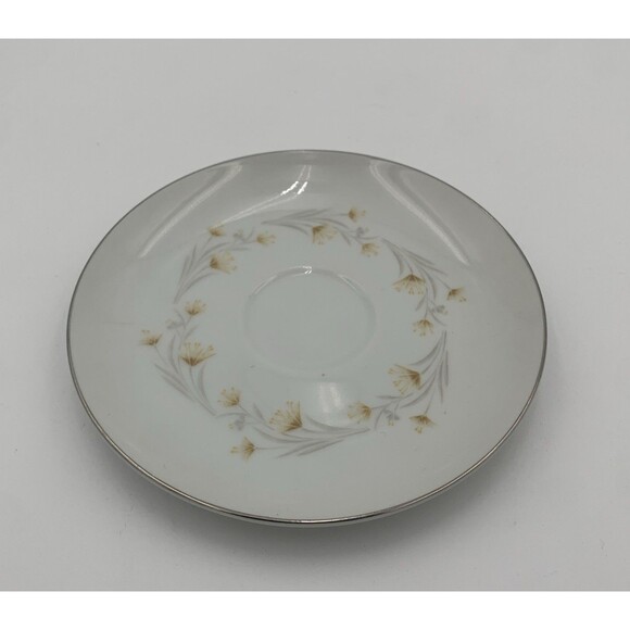 Summit fine china Japan Dream Cup and Saucer Set of 4. - Picture 6 of 16